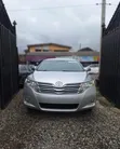 Toyota Venza 2010 Silver - 3