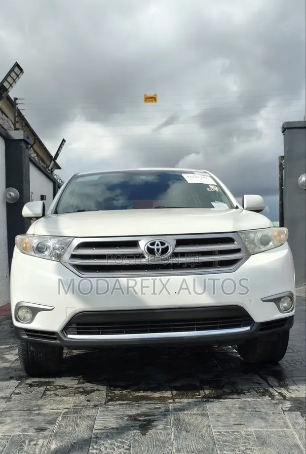 2013 Toyota Highlander Limited 3.5L V6 4WD SUV - 1