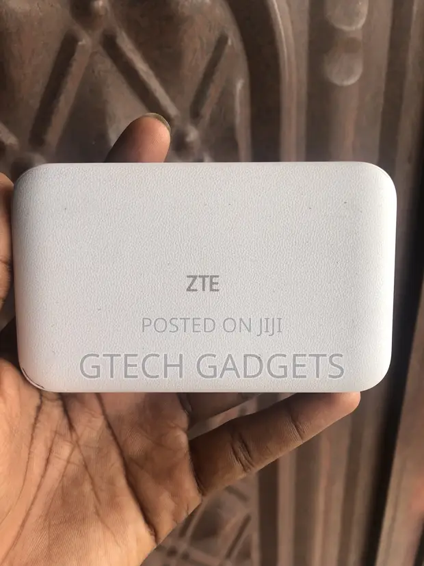 ZTE U50 5G Router Mai Ɗaukar Hannu (MTN) - 1