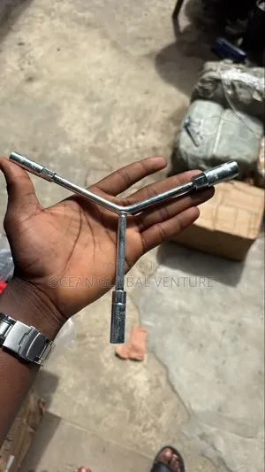 Y Shape Spanner 81013