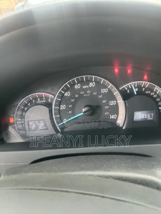 2014 Toyota Camry SE - 1