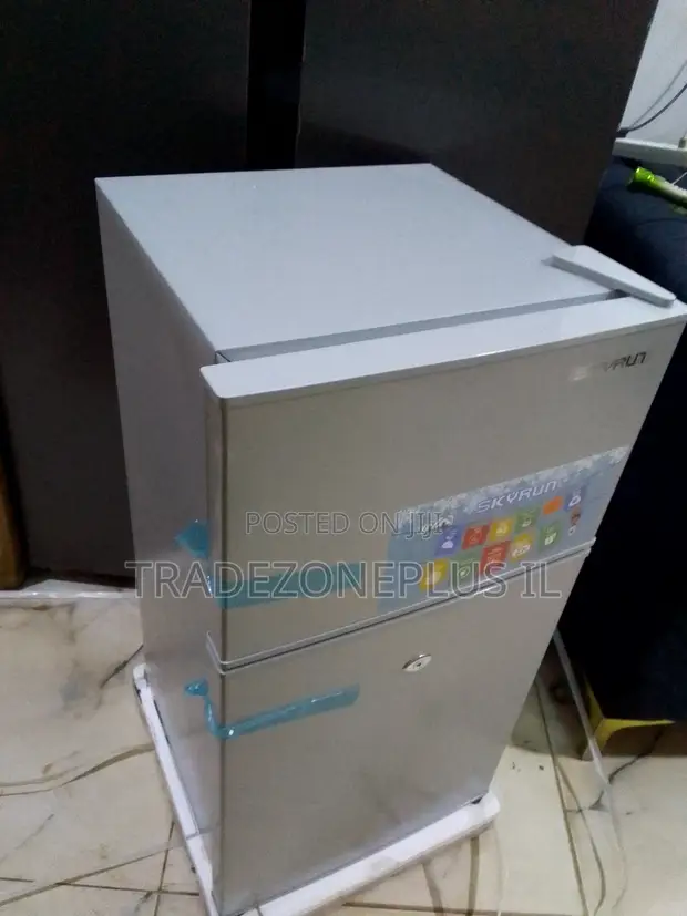 Sabon SkyRun BCD85 Compact Refrigerator - 1