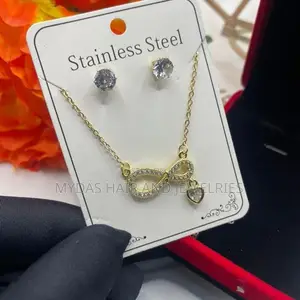 Fashionable Stainless Steel Jewelry Set