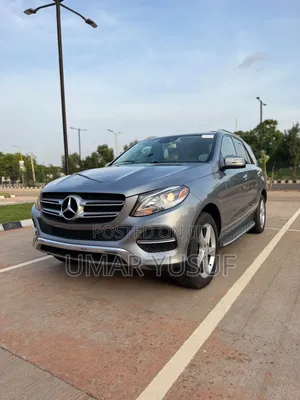 Mercedes-Benz GLE-Class 2016 Brown