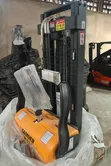 SAMUER Electric Pallet Stacker 2 Ton - 1