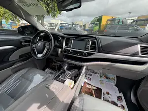 2015 Toyota Highlander XLE AWD