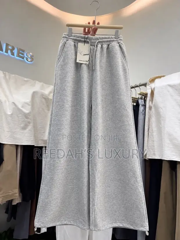 Premium Grey Wide-Leg Fleece Joggers - 1