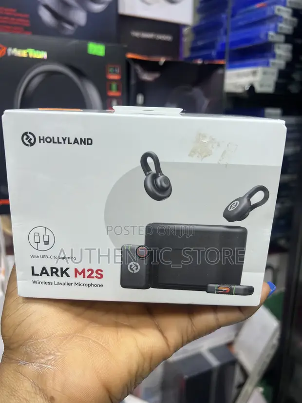 Hollyland Lark M25 Wireless Lavalier Microphone - 1