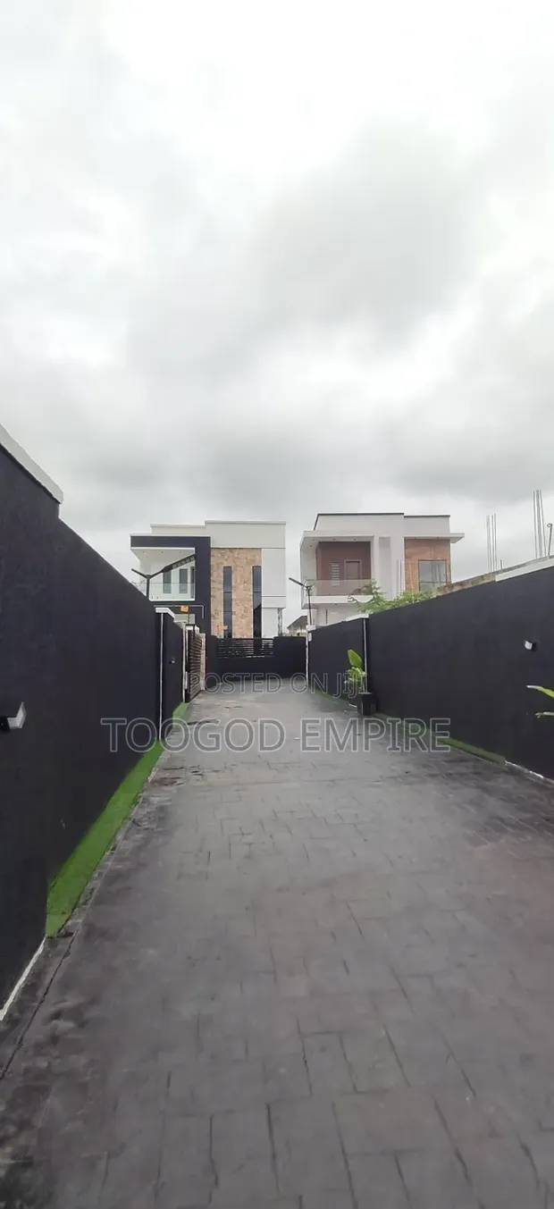 4 Bedroom Duplex in Citi Vill Estate, Enugu for Sale - 1