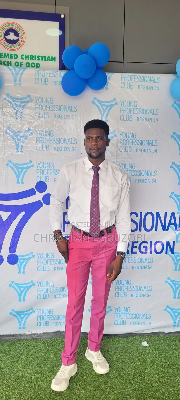 Office Assistant CV - Christian - 1