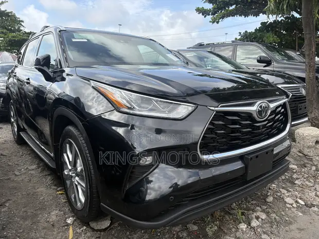 Toyota Highlander Limited AWD 2021 - 1