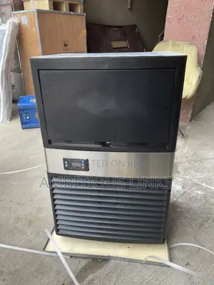 Brand New 40 Cubes Ice Maker