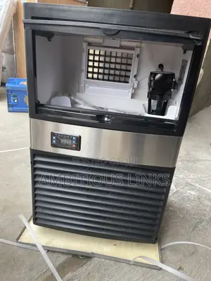 Brand New 40 Cubes Ice Maker