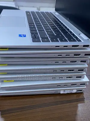 HP EliteBook 1040 G8 Laptop - 16GB RAM, 256GB SSD