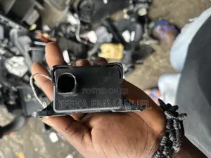 Porsche Cayenne Acceleration Sensor (Used)