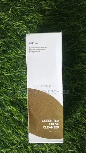 Face Facts Green Tea Fresh Cleaner