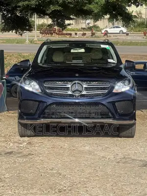 Mercedes-Benz GLE 350 4MATIC 2019 Blue