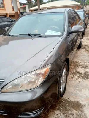 Toyota Camry 2004 Gray
