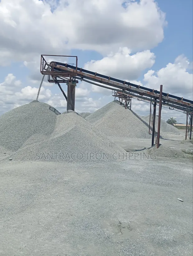 Granite Chippings for House Building - Retail & Tipper Loads - 1