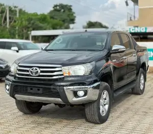 2018 Toyota Hilux Black - Unregistered