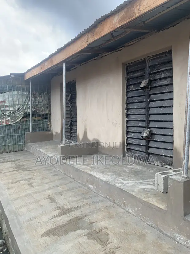 Shop for Rent in Egan - 1