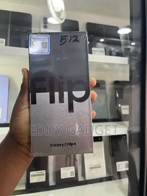 New Samsung Galaxy Z Flip4 512GB Purple
