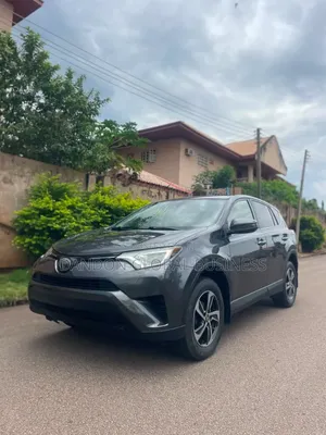 2018 Toyota RAV4 LE AWD SUV (2.5L) - Foreign Used