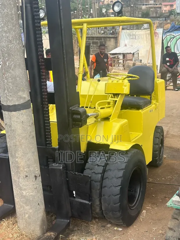 6 Ton Forklift for Hire - 1