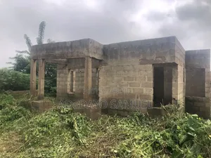 3-Bedroom Uncompleted Bungalow in Irewumi Community, Ede
