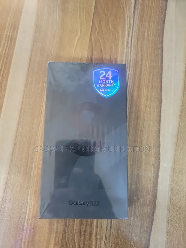 New Samsung Galaxy S22 5G 128GB - 1