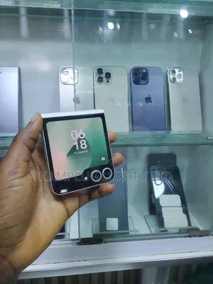 Samsung Galaxy Z Flip6 256GB Kore