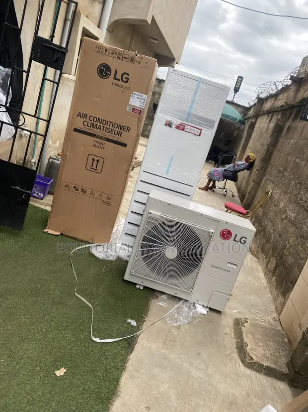 LG 48-Inch Smart Inverter Tower Air Conditioner - 1