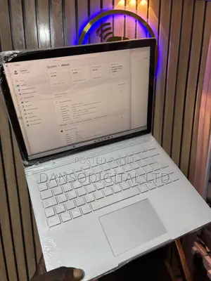 Microsoft Surface Book 2 Laptop - 8GB RAM, 256GB SSD