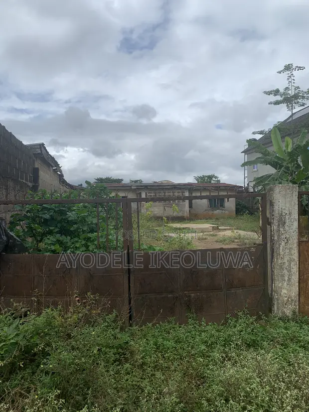 Half Plot of Land for Sale in Egan - 1