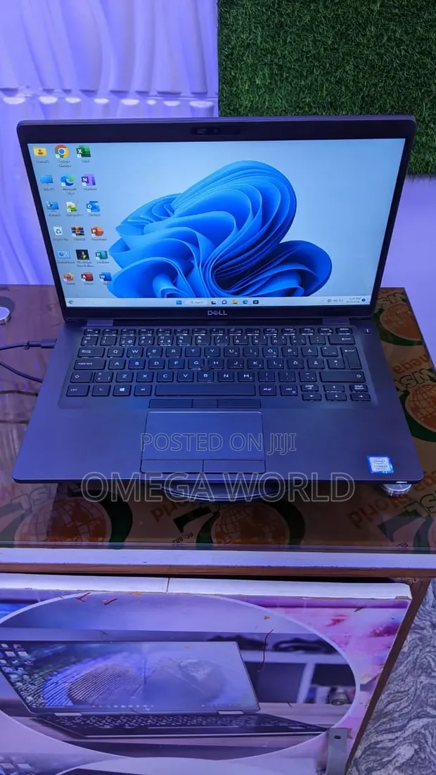 Dell Latitude 5400 Laptop - Intel Core i5, 8GB RAM, 256GB SSD - 1