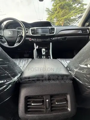 2017 Honda Accord Touring V6 Sedan - Black