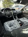 2017 Honda Accord Touring V6 Sedan - Baƙi - 2