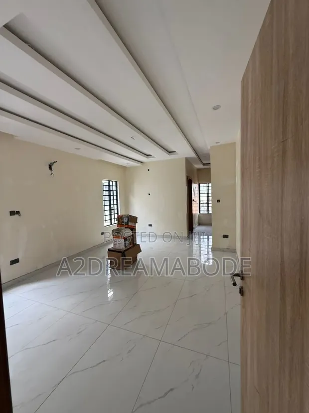 5 Bedroom Duplex with BQ for Rent in Ogudu GRA - 1