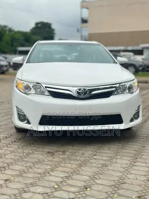 2014 Toyota Camry XLE Foreign Used
