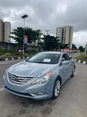 2013 Hyundai Sonata SE Sedan FWD