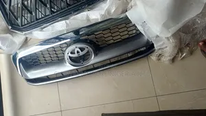 Front Grill for Toyota Hilux 2008-2009