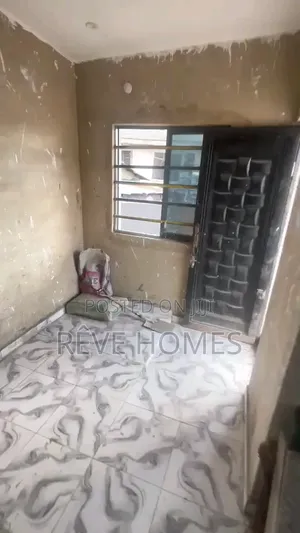 Sabon Gidan Studio Apartment don Sawa a Soluyi, Gbagada