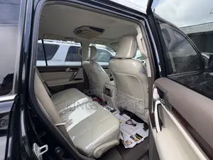 Lexus GX 460 Premium 2011 Black