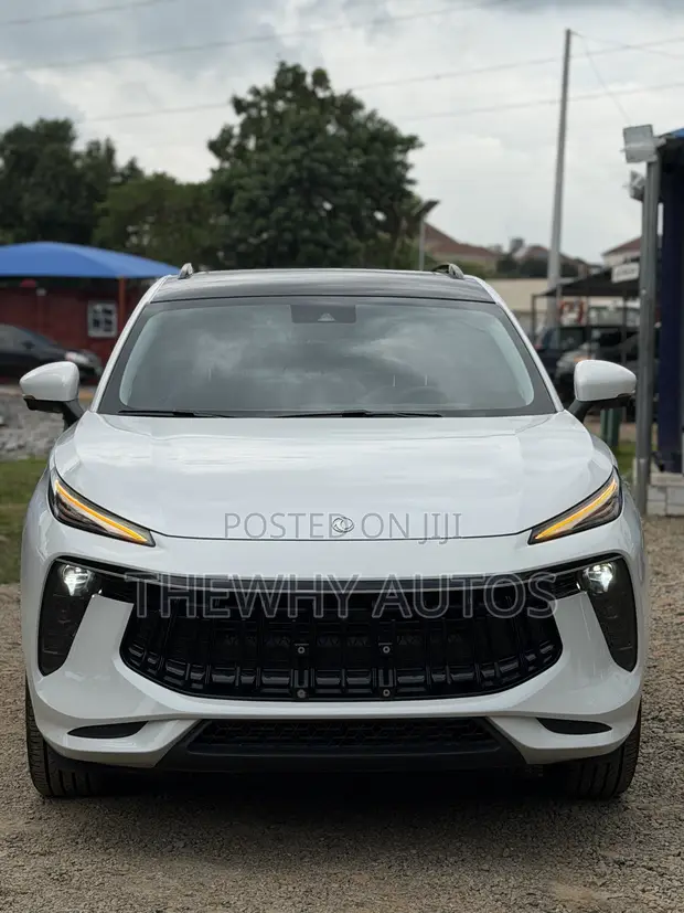 New Forthing T5 2025 White - 1