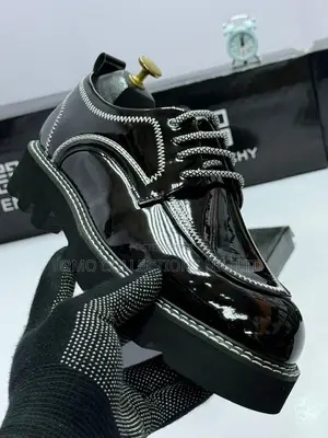 Givenchy Men's Black Leather Derby Shoes