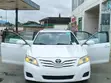 Toyota Camry LE 2.5L Farar Hada 2010 - 3