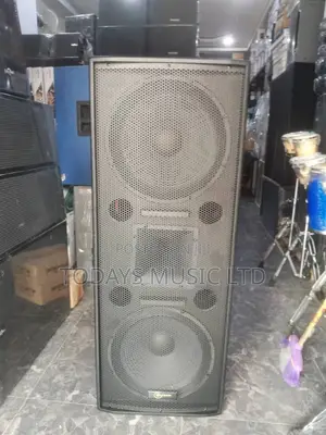 Mackkie VIP3500 Full Range Speaker