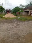 Distress Sale: 1.5 Plots with Building on Major Igboh Etche Road - 4