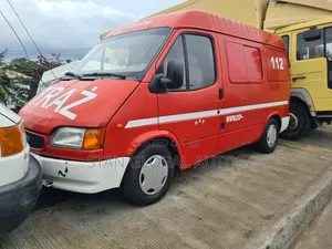 Ford Transit 2005 Bus