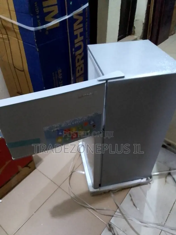 SkyRun BCD85 Compact Refrigerator - Brand New - 1
